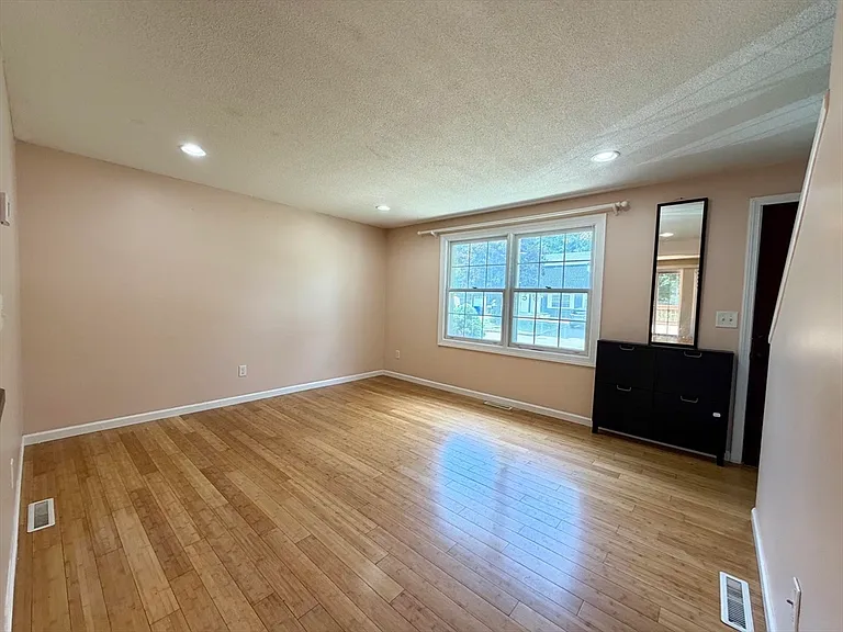 47 Kamuda St #47 — Photo 4