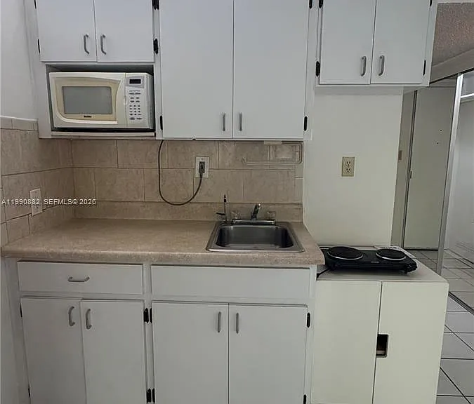 6484 Indian Creek Dr #107 — Photo 5