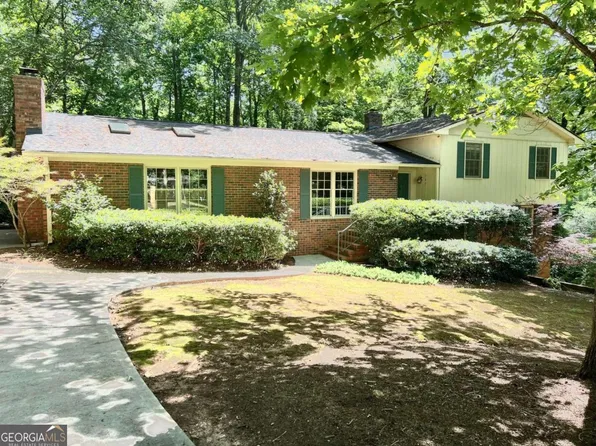 125 Terrell Dr, Athens, GA 30606