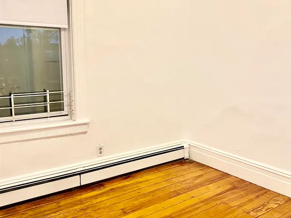 46 Prescott Avenue image 16 of 19