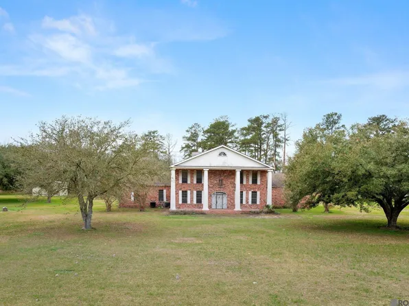 6821 Oak Cluster Dr, Greenwell Springs, LA 70739