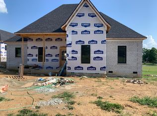 1413 Clubhouse Ln, Mount Sterling, KY 40353