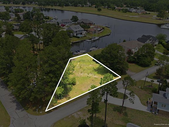 2nd image of 903 Salt Cay Court