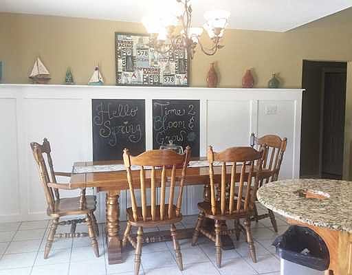 4th image of 2112 Highland Dr