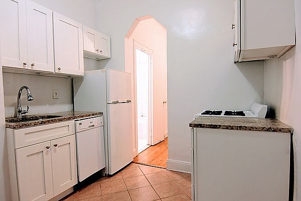 1st image of 238 E 89th St APT 1C