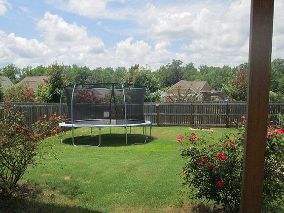 4th image of 765 Hunter Ct