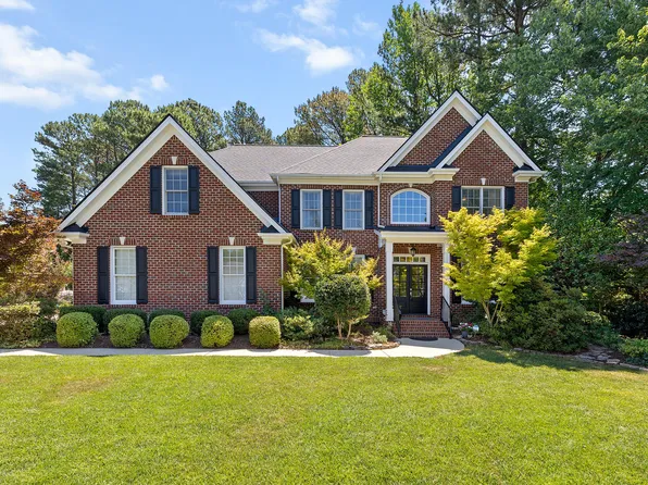 102 Poppleford Pl, Cary, NC 27511