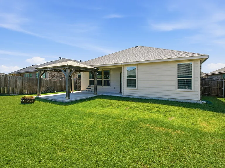 1113 Twin Brooks Ln — Photo 25