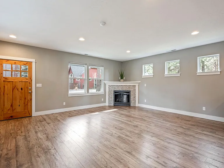 952 Timber Pine Dr — Photo 5