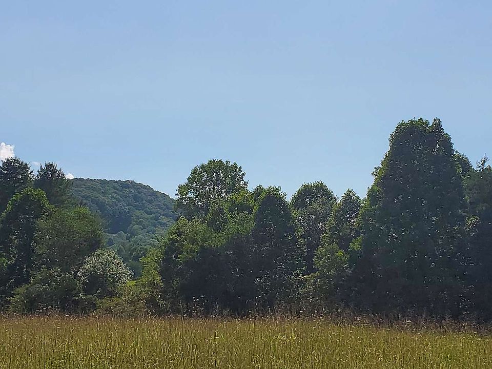 1st image of 94 Holly Hill Ln