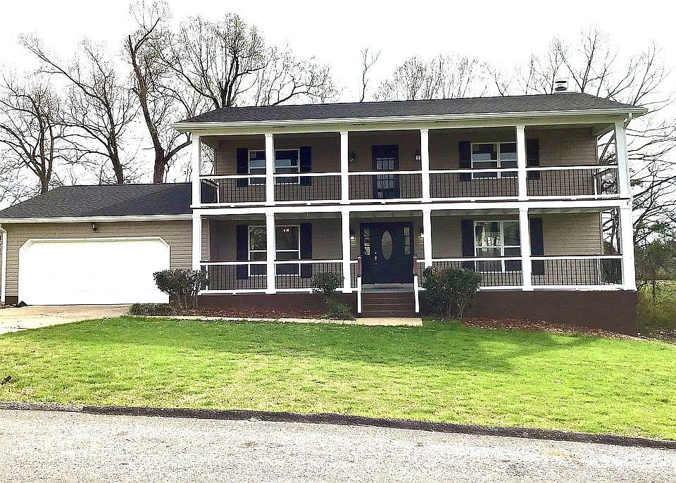 1st image of 142 Angela Cir