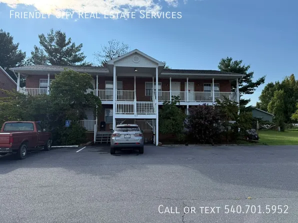 167 North St APT 13, Elkton, VA 22827