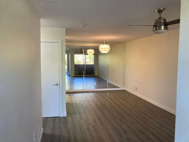 2875 N Los Felices Rd #202 — Photo 15