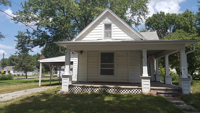 1st image of 219 Polk St
