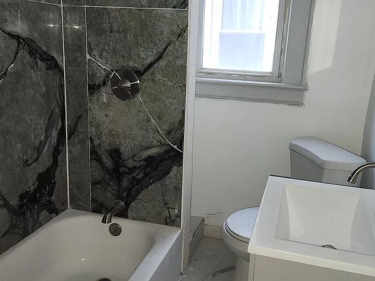 231 Myrtle Ave #1 — Photo 6