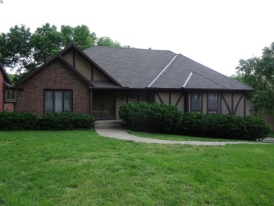 Front of home, street view