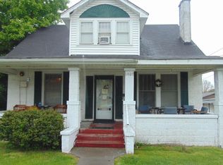 1007 Main St E, Oak Hill, WV 25901