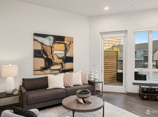 11903 NE 128th St #106, Kirkland, WA 98034