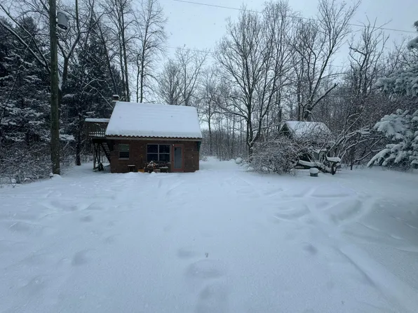 74129 8th Ave, South Haven, MI 49090