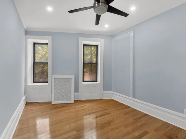 100 Hamilton Place image 11 of 19