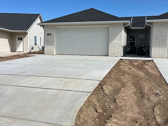 2nd image of 5304 Rolly St #100