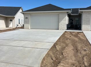 5304 Rolly St #100, Wichita, KS 67215