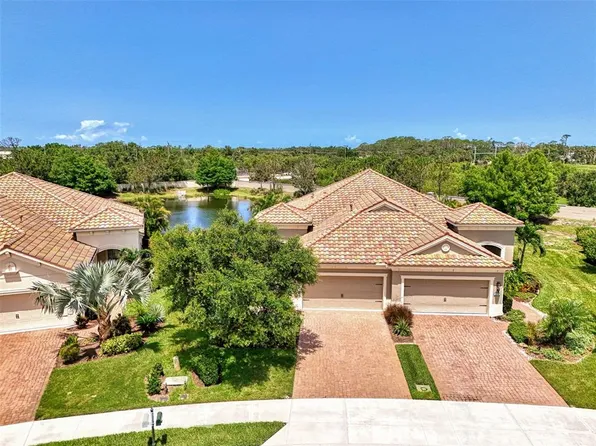 1375 Backspin Dr, Englewood, FL 34223