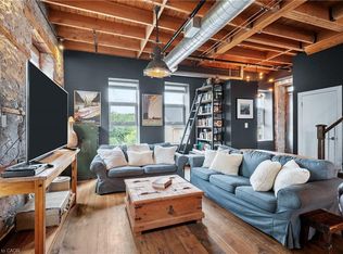 25 Concession St #201, Cambridge, ON N1R2G6