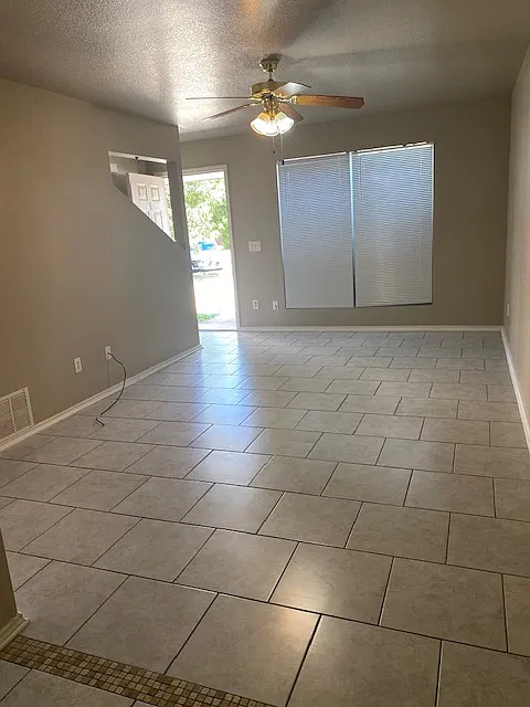 2007 Monte Carlo Lane - C — Photo 2
