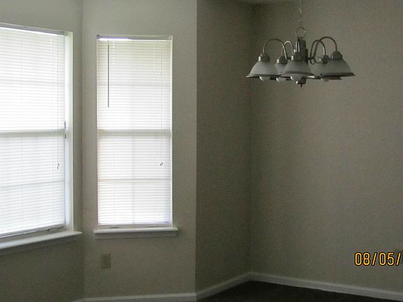 3rd image of 7860 Georgia Jack Dr N