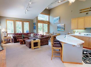 940 Links Way APT 940, Mammoth Lakes, CA 93546