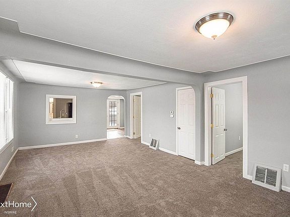 3rd image of 3503 Herrick St
