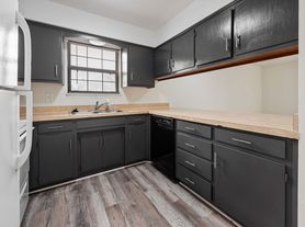 Tall Oaks - KC - Bricktown