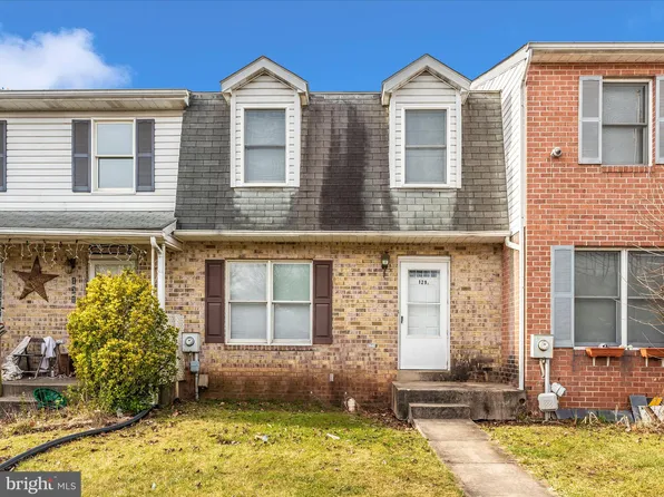129 E Hammaker St, Thurmont, MD 21788