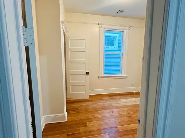 91 Wilkinson Avenue image 6 of 18