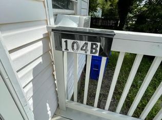 104 N 4th St #B, Suffolk, VA 23434