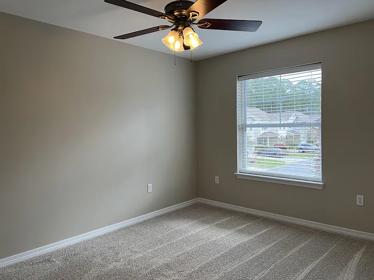 8 Myrtle Oak Way — Photo 18