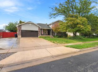 1886 S Dahl Ln, Syracuse, UT 84075
