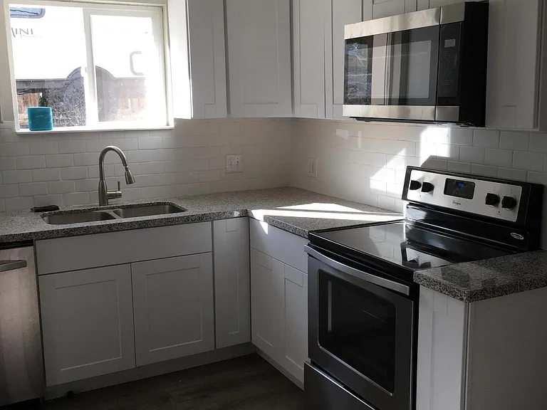 2460 S 400 E #DOWNSTAIRS — Photo 7