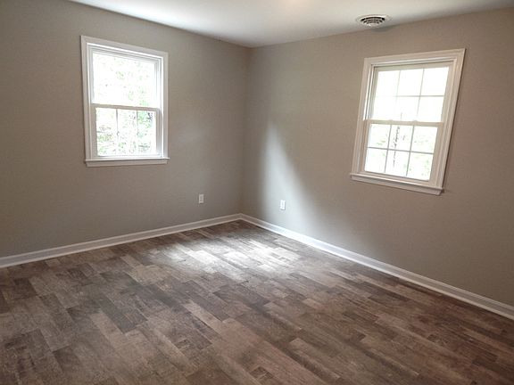 5th image of 6204 Glenlivet Dr