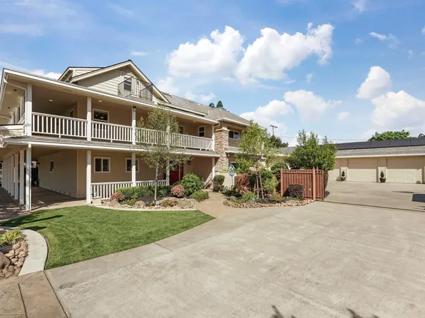 17700 N Kennison Ln, Lodi, CA 95240