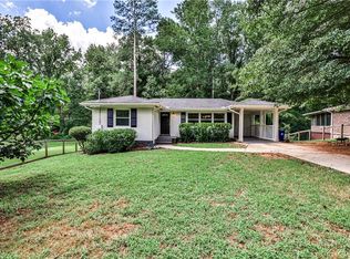 3297 Pinehill Dr, Decatur, GA 30032