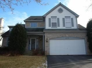 6293 Crossland Blvd, Gurnee, IL 60031