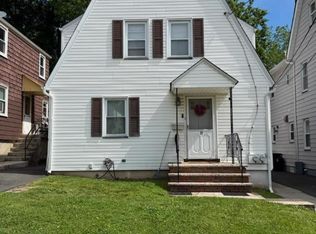 11 Glennon Pl, West Orange, NJ 07052