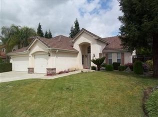 1866 E La Quinta Dr, Fresno, CA