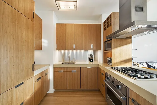 Rented by Nest Seekers International | media 36