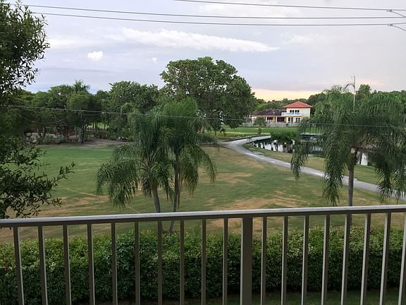 4th image of 3350 Emerald Pointe Dr APT 303A