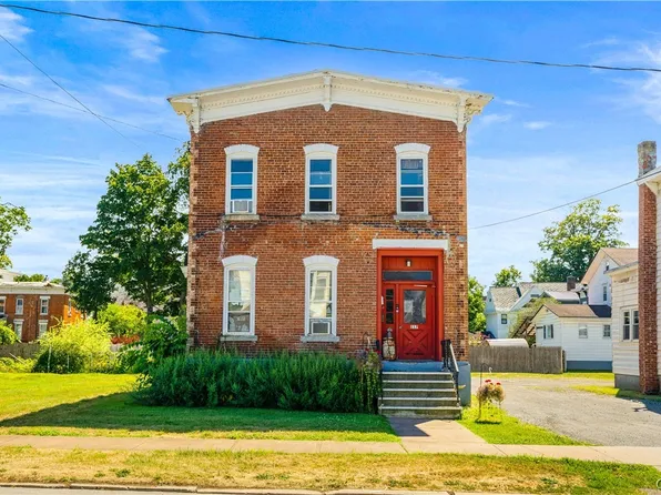 117 W Walnut St, Oneida, NY 13421