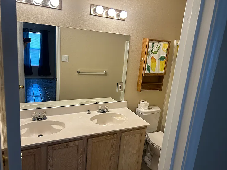 7912 Canoe Ridge Ln — Photo 9