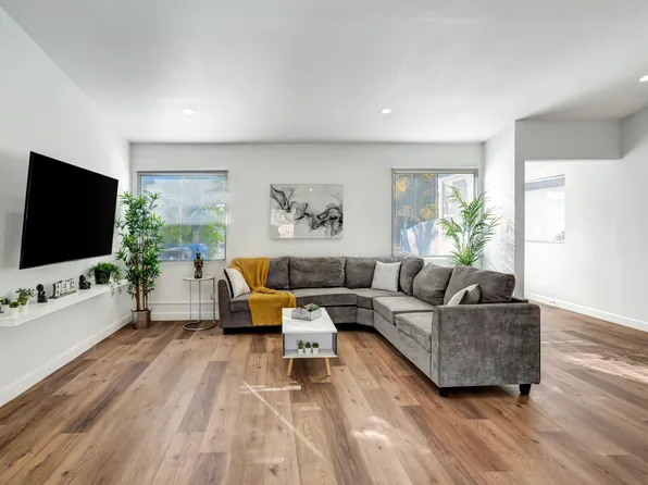22947 Valerio St, West Hills, CA 91307
